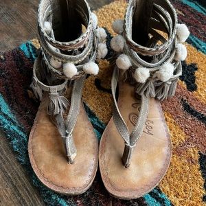 Such cute Boho sandals